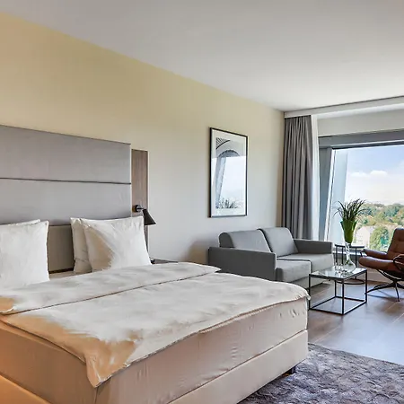 Radisson Blu Frankfurt Hotel 4*