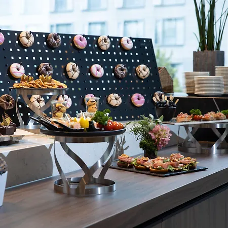 Radisson Blu Frankfurt Hotel 4*