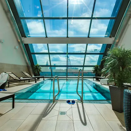 Hotel Radisson Blu Frankfurt 4*
