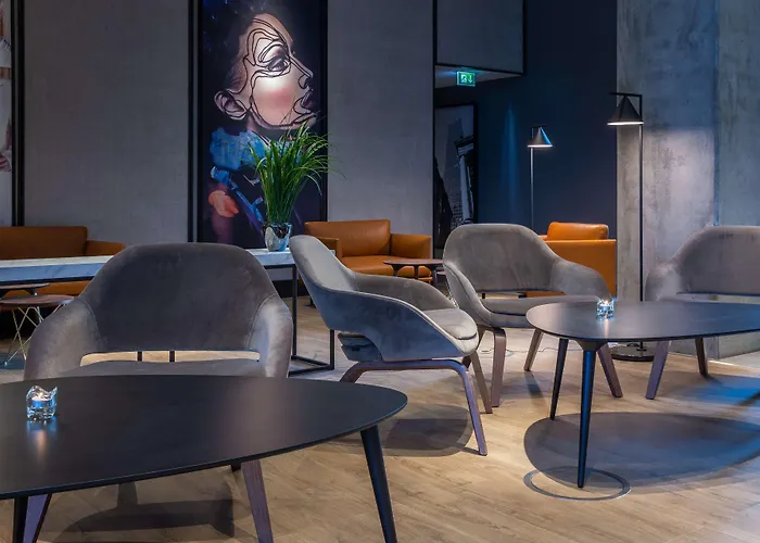 Отель Radisson Blu Frankfurt Франкфурт-на-Майне
