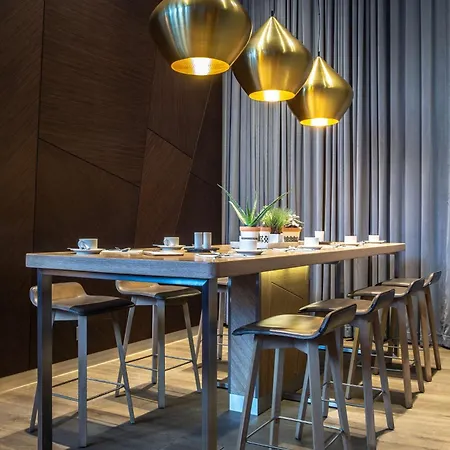 Radisson Blu Frankfurt 4* Frankfurt nad Menem