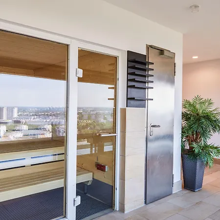 호텔 래디슨 블루 4*