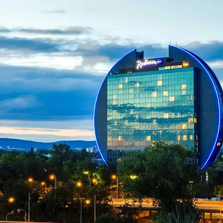 Radisson Blu Frankfurt Hotel