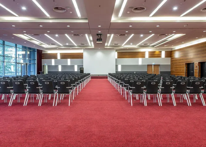 Radisson Blu Frankfurt 4* Франкфурт-на-Майне