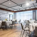 Radisson Blu Frankfurt 4*
