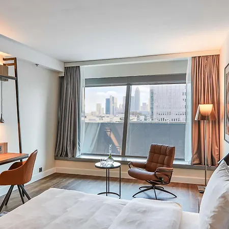 Hotel Radisson Blu Frankfurt 4*