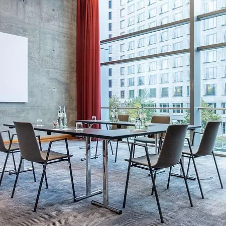 Radisson Blu Frankfurt Hotel 4*