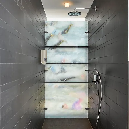 래디슨 블루 호텔 4*