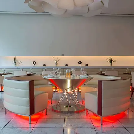 Radisson Blu Frankfurt Hotel 4*