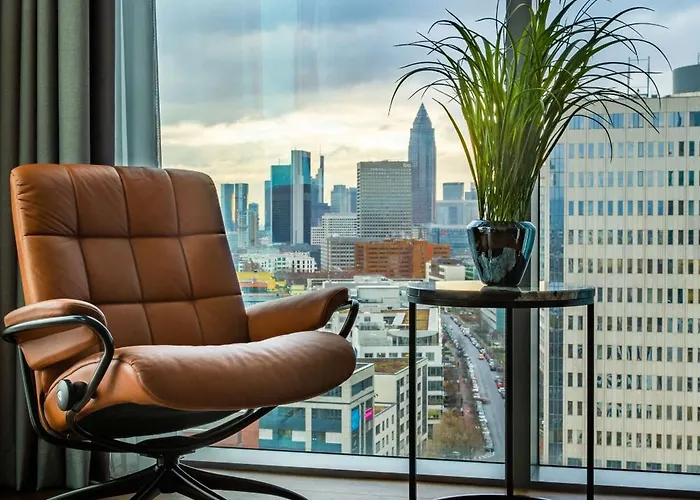 Otel Radisson Blu Frankfurt 4*